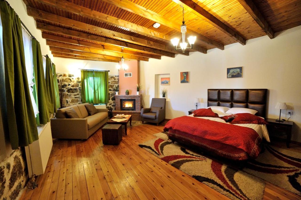 פלאיוס אגיוס אתנאסיוס Guesthouse Papastoikou מראה חיצוני תמונה